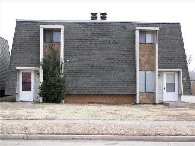 Photo - 2024 Cherokee Ln