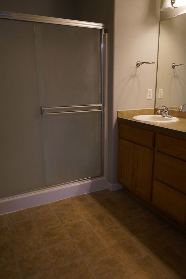 Photo - 4316 NE 58th Cir