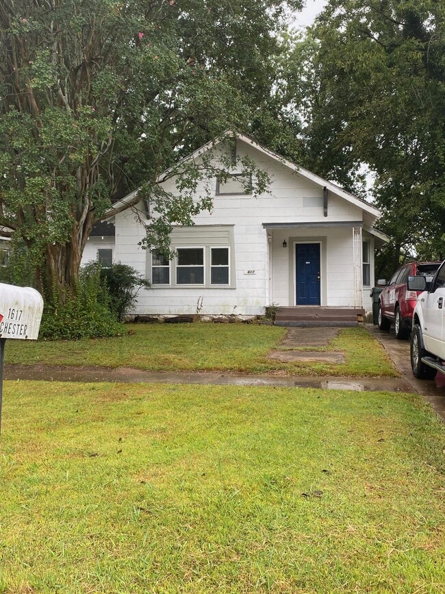Photo - 1617 Dorchester Ave
