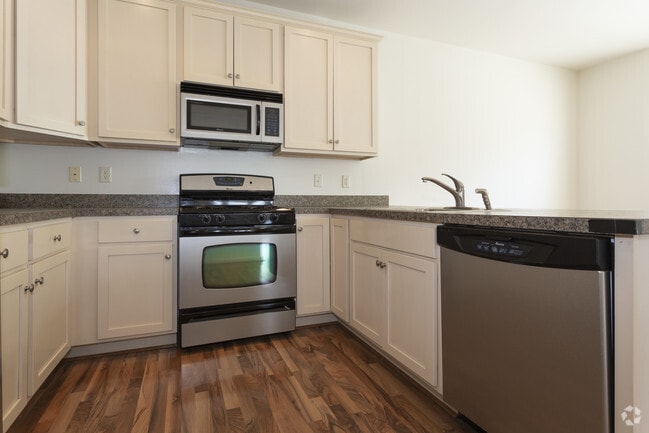 Heritage Pointe