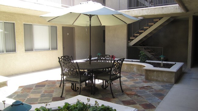 Photo - The Renaissance At Sherman Oaks