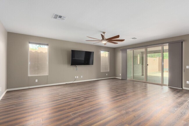 Photo - 27025 N 69th Ln