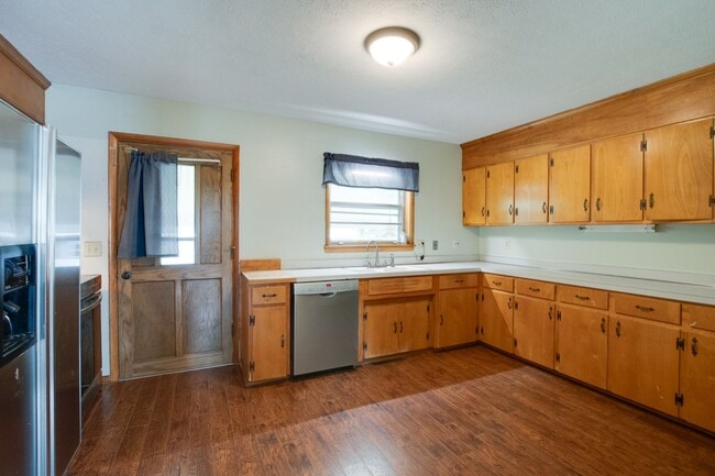 Photo - 3902 McCally Pl