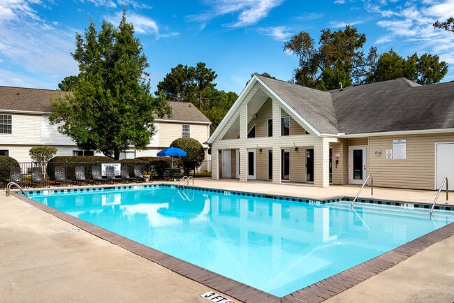 The Islands Apartments and Townhomes