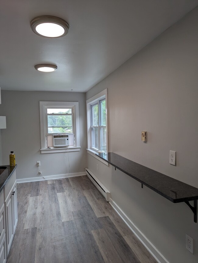 Photo - 44 Boston Post Rd