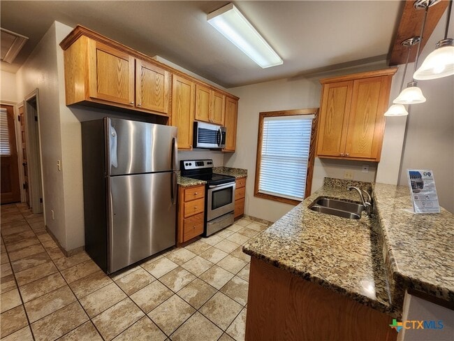 Photo - 257 E Garza St