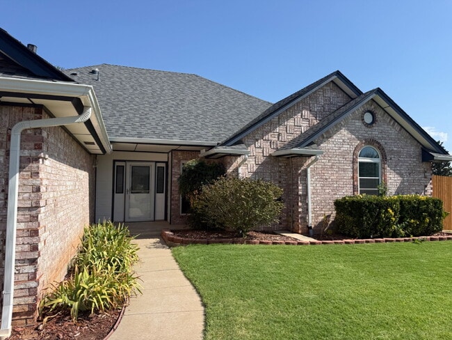 Photo - Corner-lot home in the desirable Cooper Creek