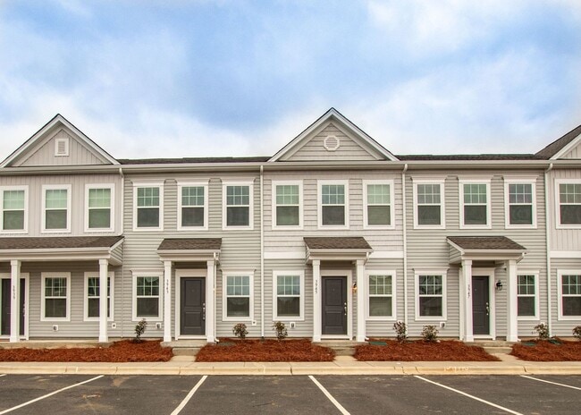 BEAUTIFUL 2 Bedroom Townhome in Midland - BEAUTIFUL 2 Bedroom Townhome in Midland