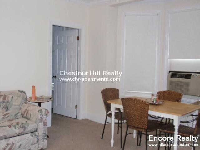 Photo - 1223 Beacon St Unidad 307