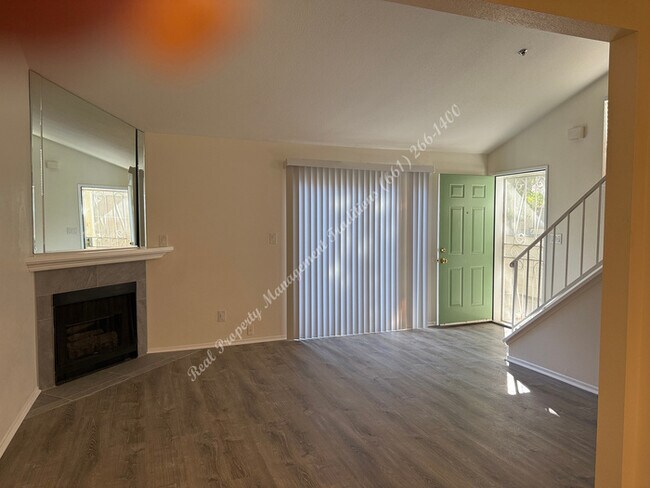 Photo - 44514 15th St E