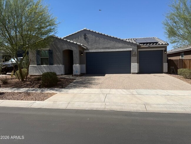 Building Photo - 17704 W Fetlock Trl