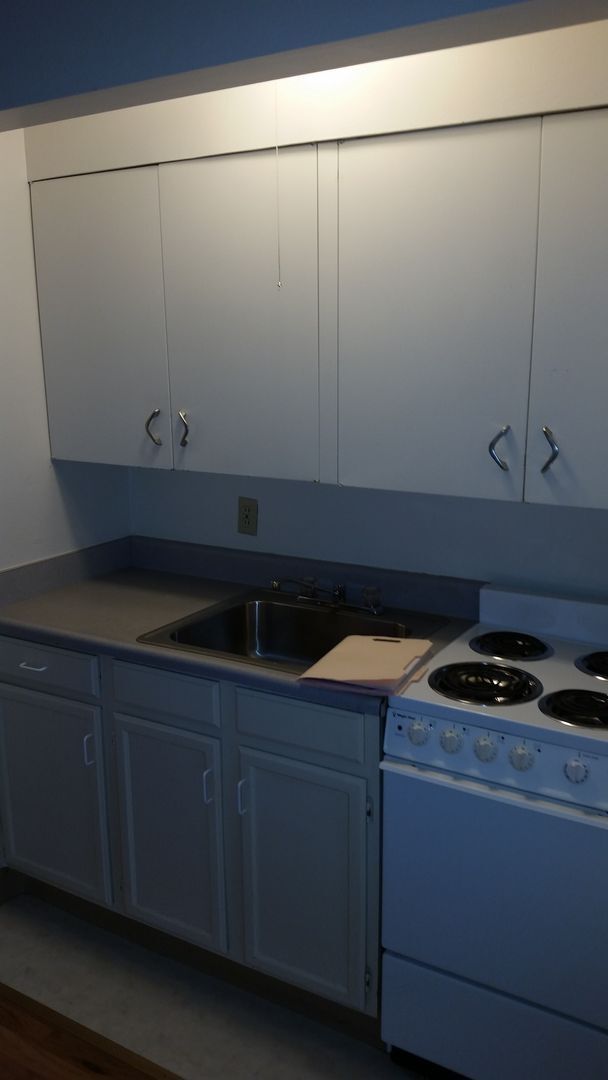 Photo - Hillcrest style