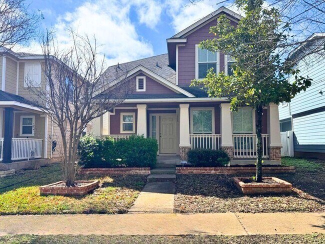 Photo - 716 Alamo Plaza Dr