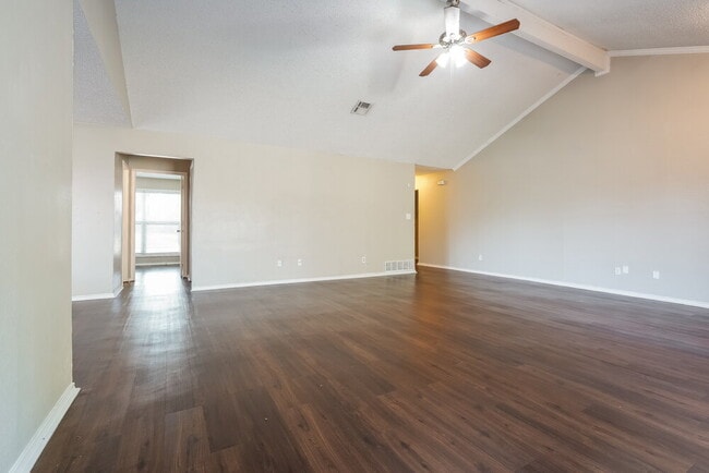 Photo - 6419 Twin Spruce Ct