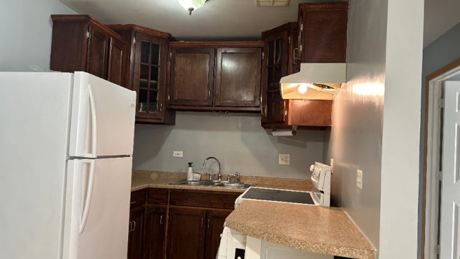 Building Photo - 10275 86th Terrace Rental