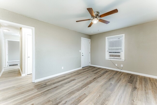 Photo - Central Park Apartments