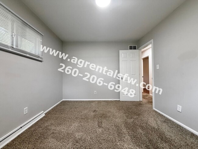Photo - 5037 Brook Dr