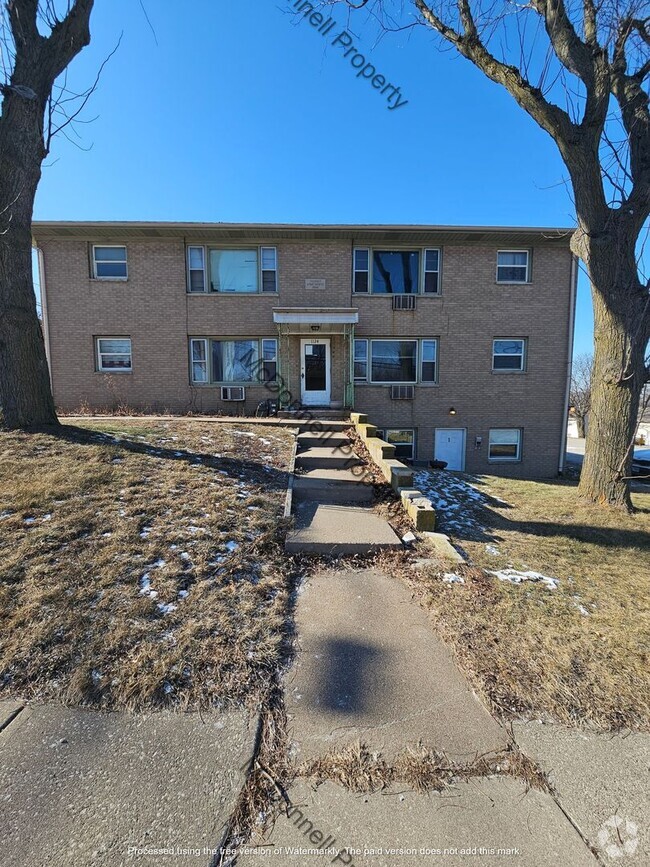 Building Photo - 1124 4th St W Unit 1124 W 4th St  - #6 Rental