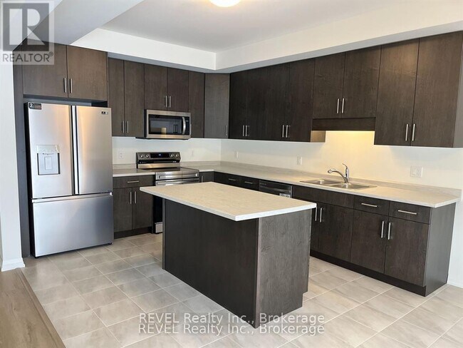 Photo - 84 Acacia Rd