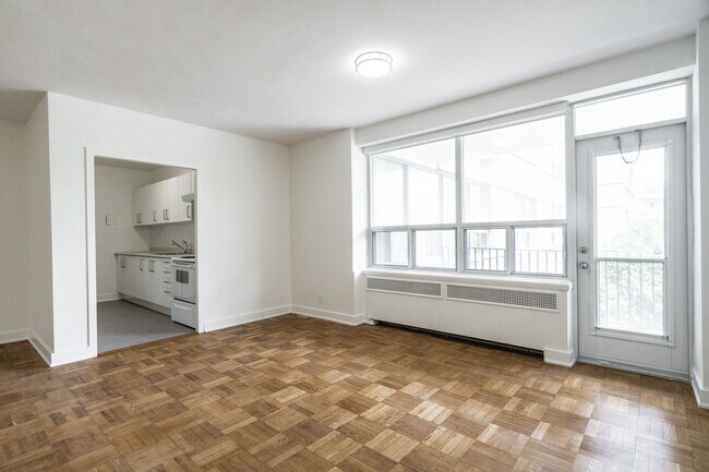 Photo - 755 Avenue Rd Unité 206