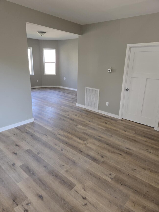 607 Otter Ave House House Rental in Oshkosh, WI