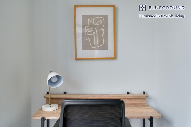 Photo - 501 Brazos St Unidad FL20-ID254