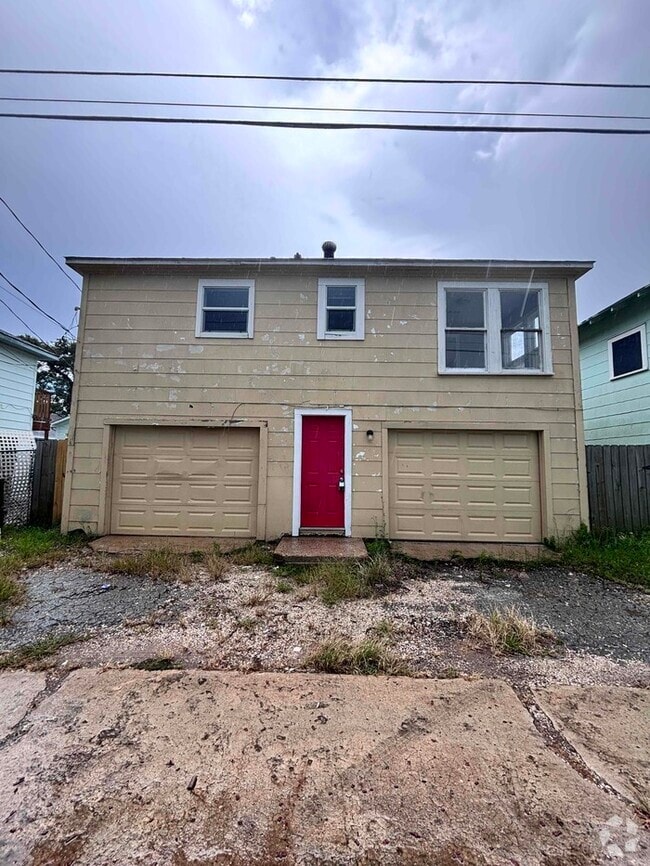 Building Photo - 3312 Illinois St Rental