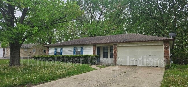 Photo - 1705 Michele Ln House
