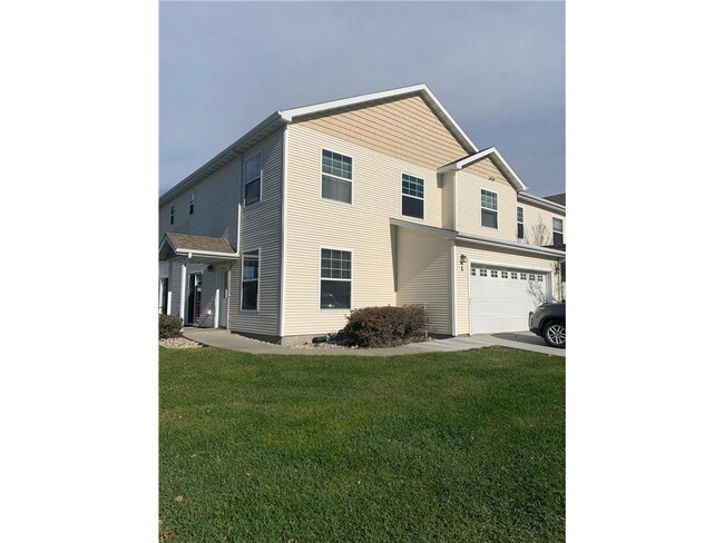 Photo - 4210 47th St S