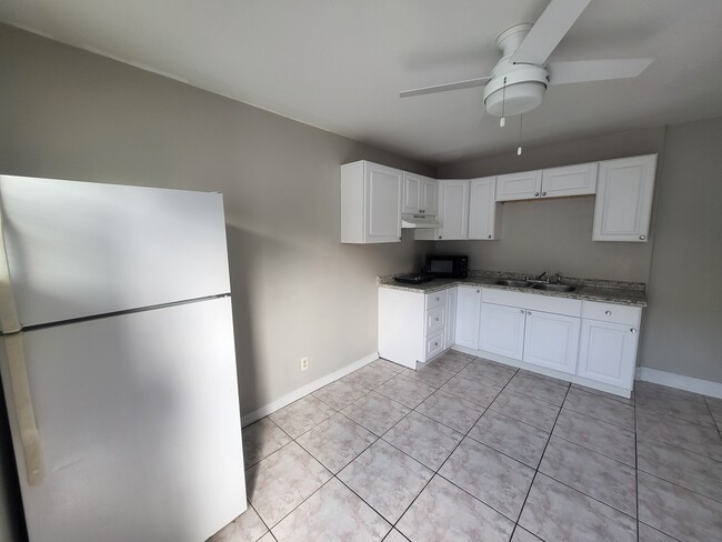 Photo - 8912 Oren Ave