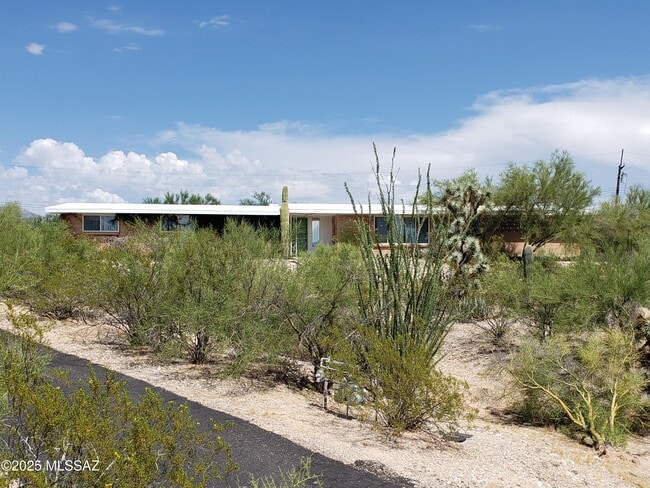 Photo - 5520 N Bonita Pl