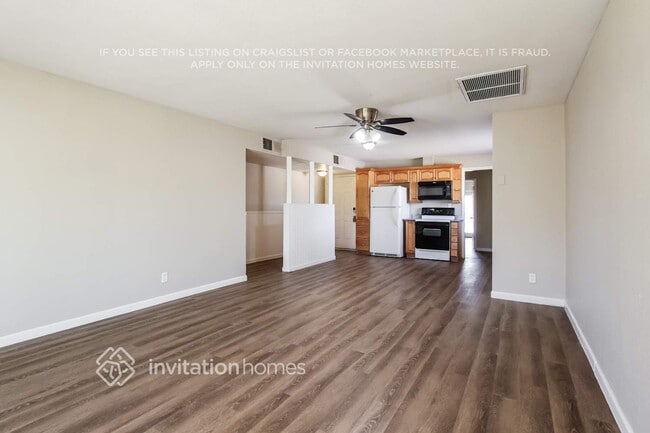 Photo - 8615 N 36th Ave