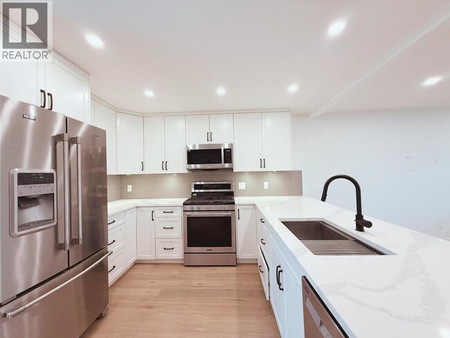 Photo - 1967 Dorset Ave