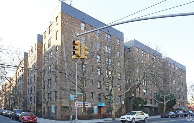 Photo - 3400-3500 Snyder Ave