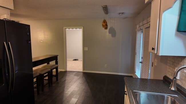 Photo - 1265 Homer City Way