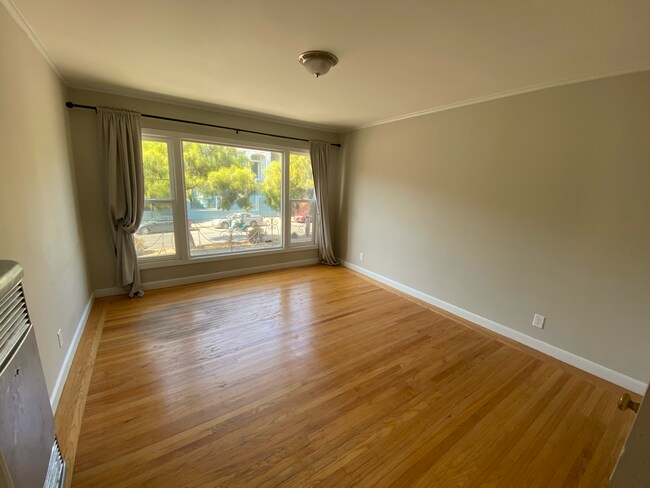 Photo - 1285 Guerrero St Unit 1285 Guerrero St.  3