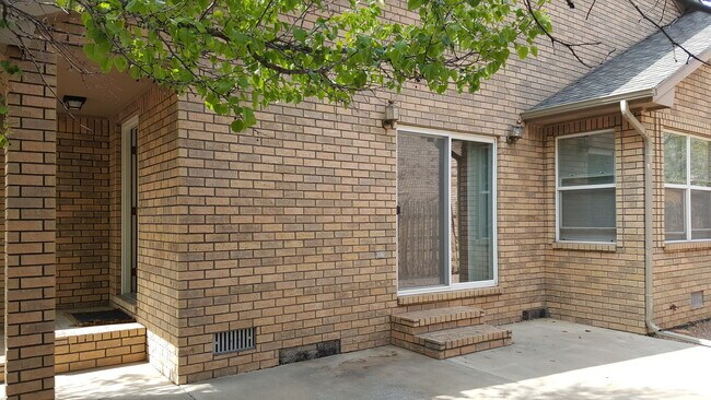 Photo - 2401/2403 N 10th St Unit 2403 N 10th St