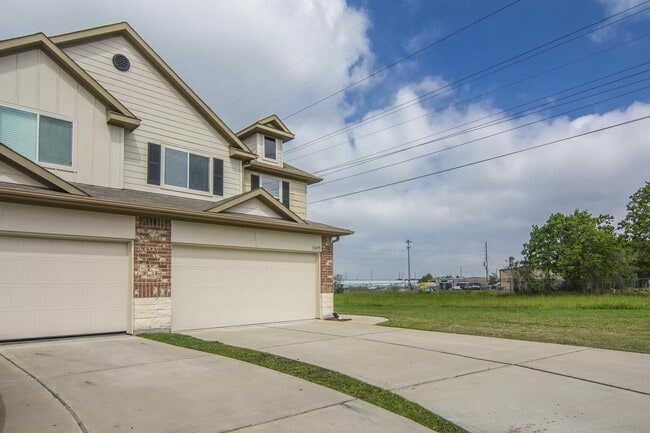 Photo - 6275 Brenwood Cir