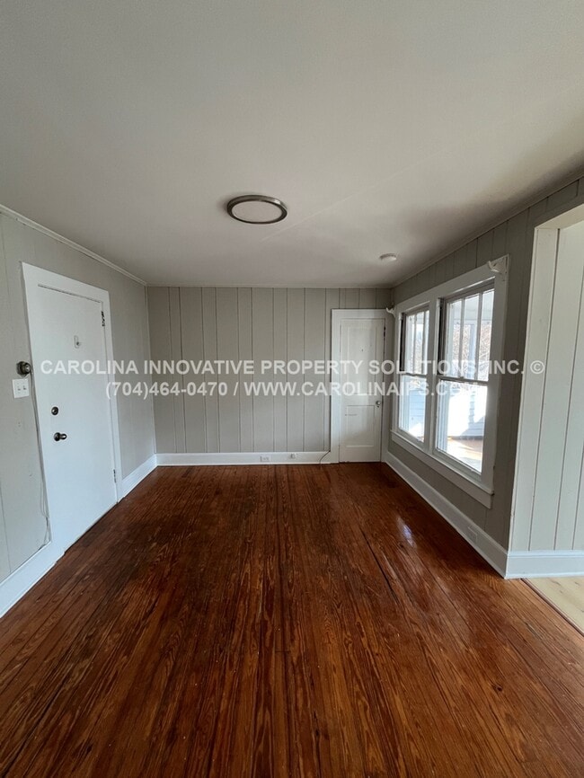 Photo - 409 Union Ave