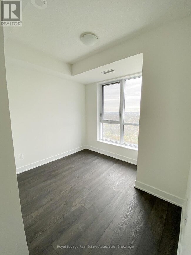 Photo - 7 Mabelle Ave Unit 3306