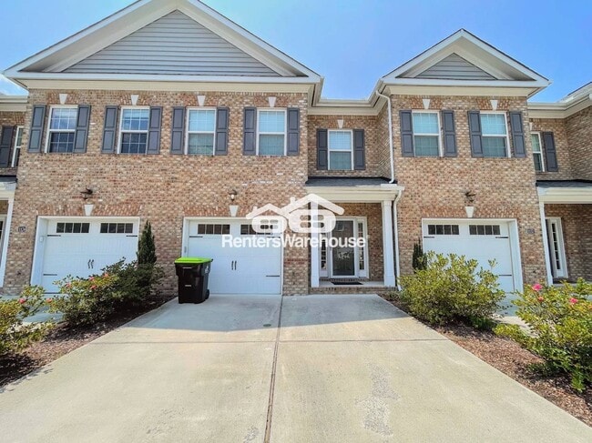 Building Photo - 1128 Winsford Ln