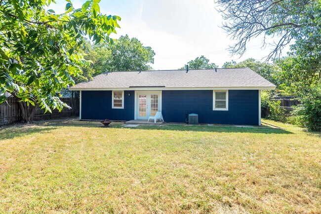 Photo - 1605 S Pine St