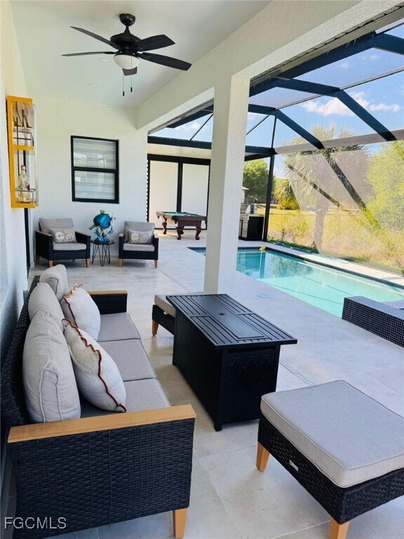 Photo - 505 E 8th St