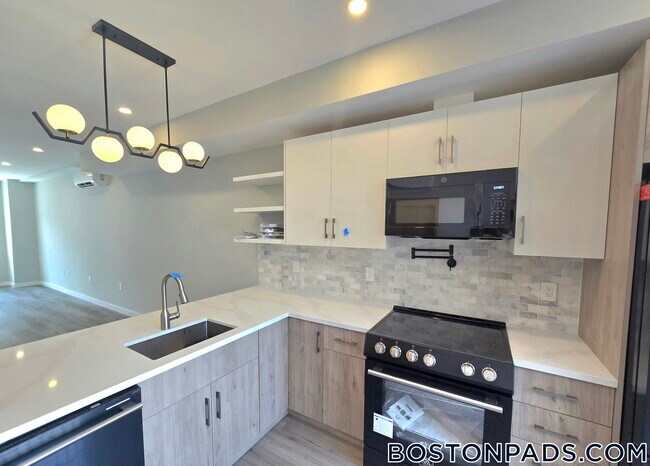 33 Copeland St Unit F