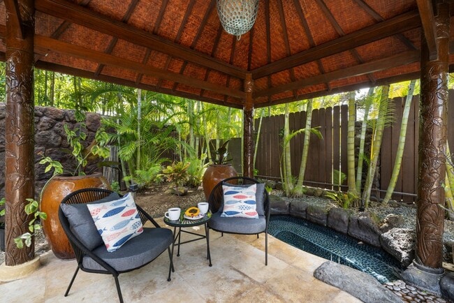 Photo - Large 6 Bedroom/5 Bathroom Home on Quiet Kailua Private Lane with Heated Pool and Spa Available 8...