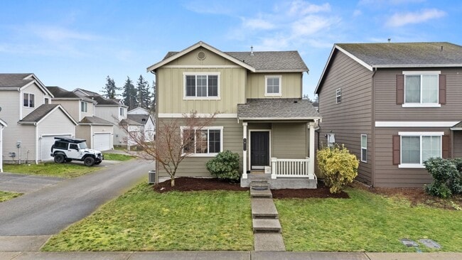 Building Photo - Spacious 3-Bedroom Home on Quiet Court in Spanaway