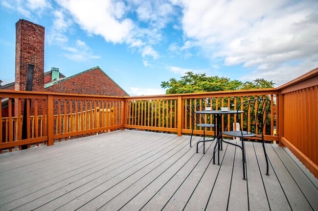 Photo - 80 Marion St