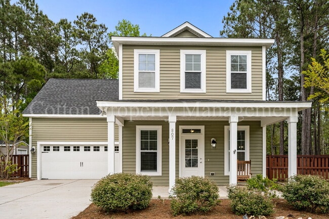 Building Photo - 807 Dan Owen Dr