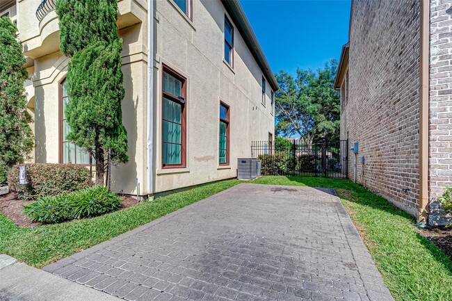 Photo - 6331 W Mystic Meadow