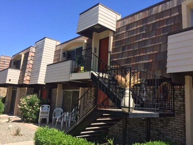 Photo - Furnished Short term Condo! Avail April 2026- December 2026